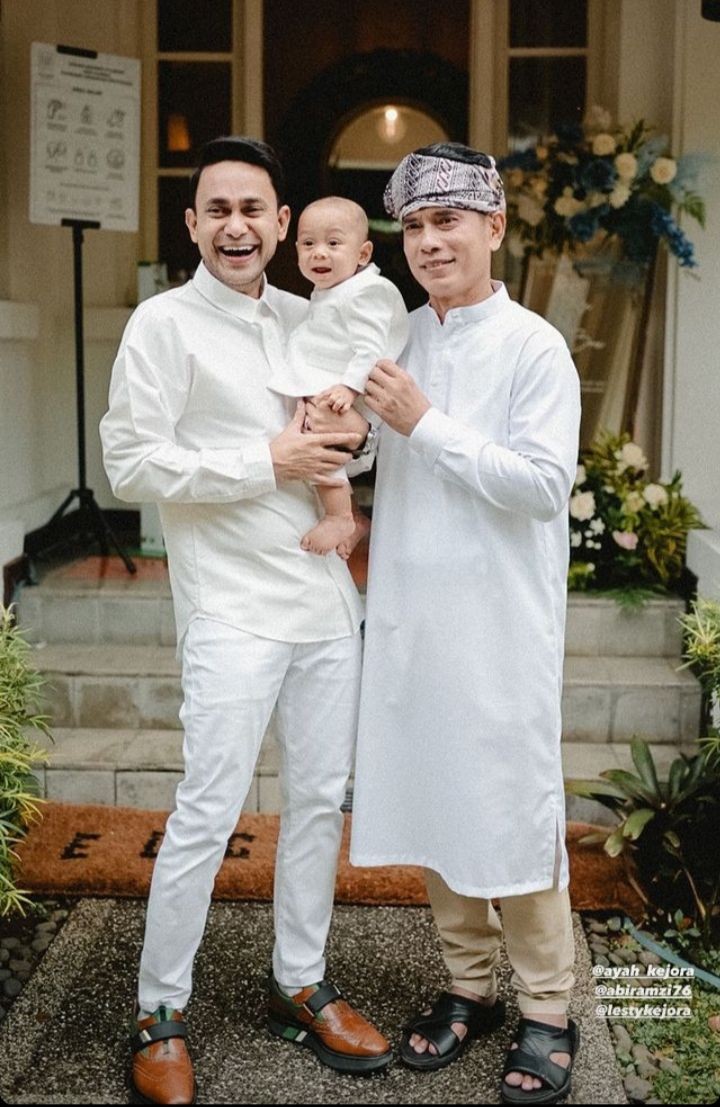 momen lamaran beni kakak lesty kejora © instagram