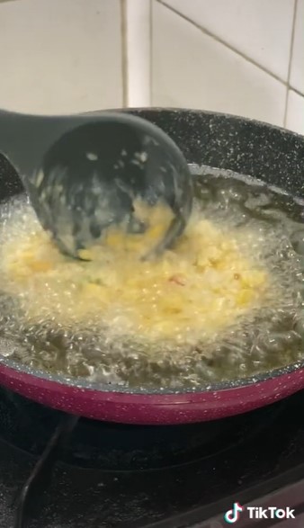 7 Cara bikin bakwan jagung super renyah, enak dan praktis