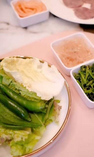 10 Pola makan Caca Tengker, bantu turunkan berat badan tanpa nyiksa