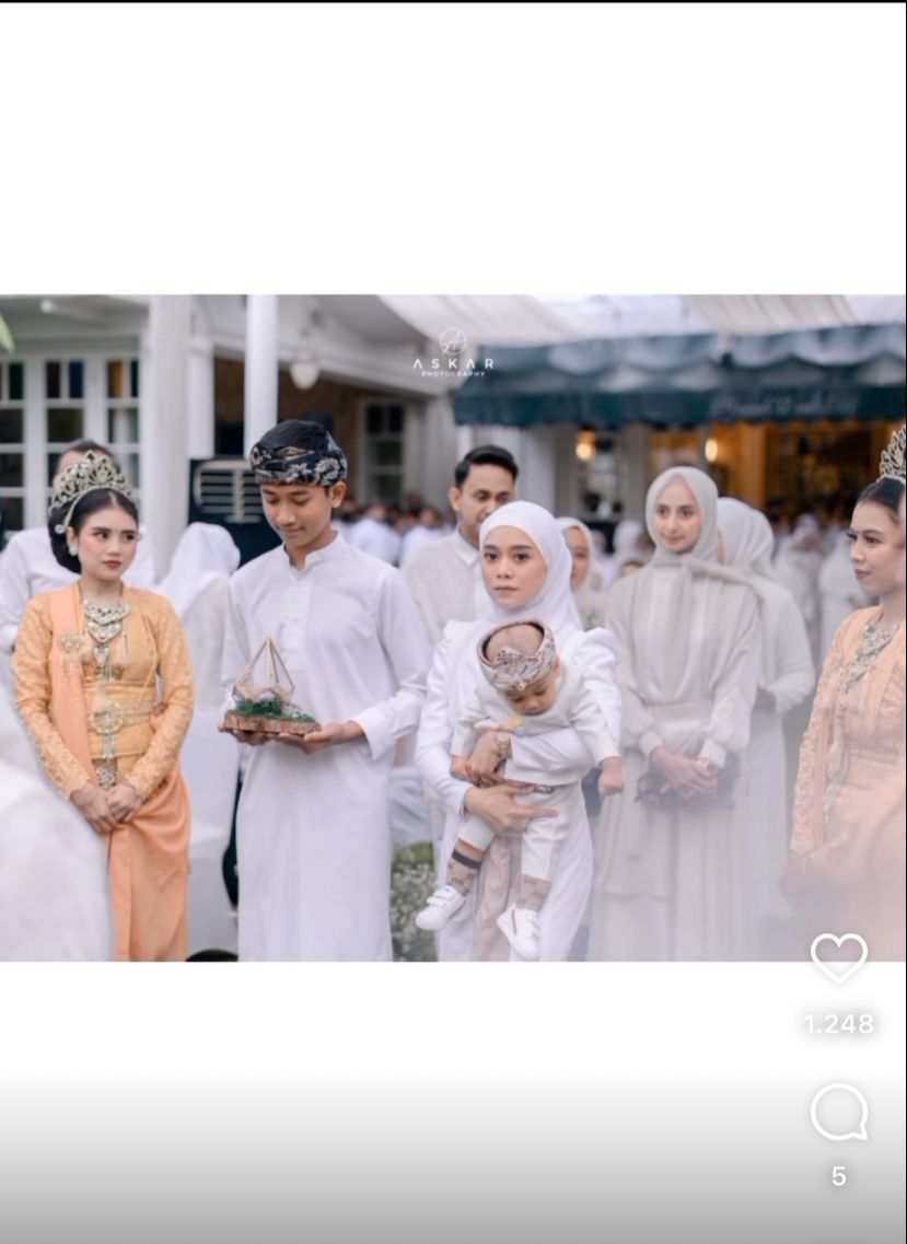 Pesona Lesti Kejora di lamaran kakak Berbagai sumber Pesona Lesti Kejora di lamaran kakak Berbagai sumber