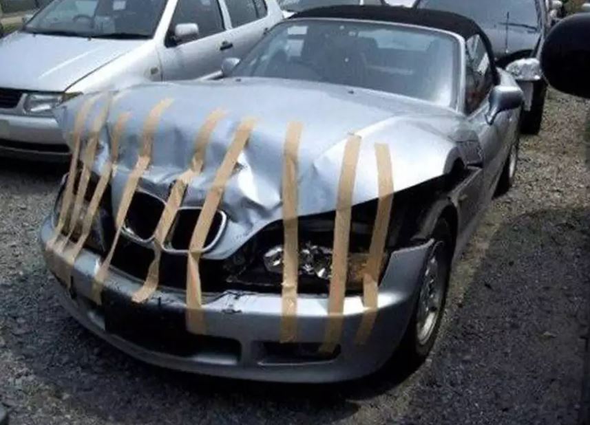 Momen kocak orang perbaiki mobil rusak Berbagai sumber Momen kocak orang perbaiki mobil rusak Berbagai sumber