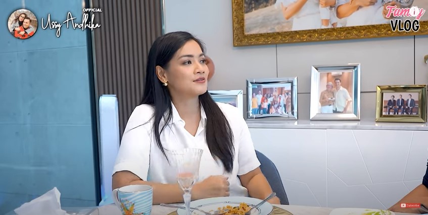 10 Makanan dikonsumsi Titi Kamal, jaga berat badan ideal dan sehat