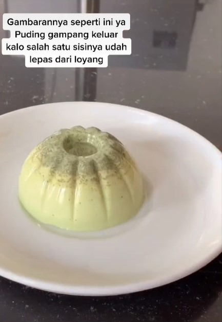 Tak banyak yang tahu, ini trik cepat mengeluarkan puding dari cetakan