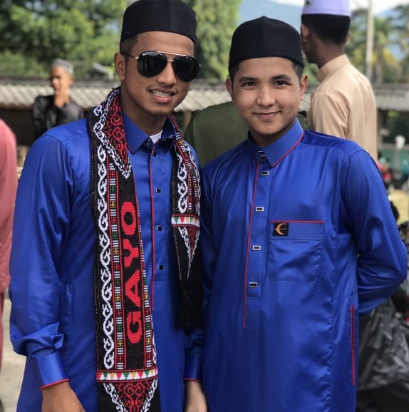 Potret kompak pedangdut dengan kakak © Instagram