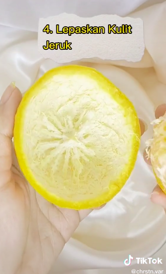 Jangan dibuang, ini 8 cara mengolah kulit jeruk jadi lilin aromaterapi