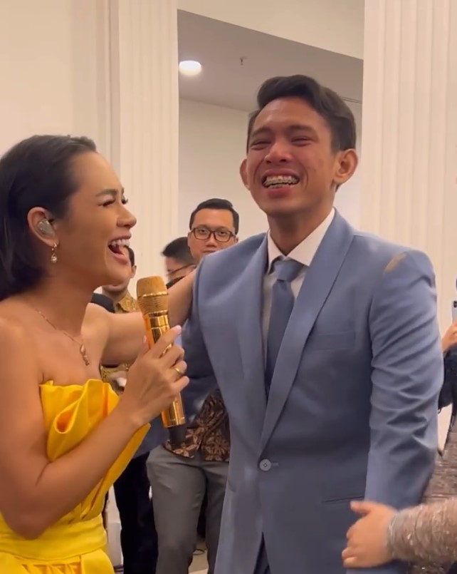 momen andien beri kejutan pernikahan fans © Instagram/@andienaisyah