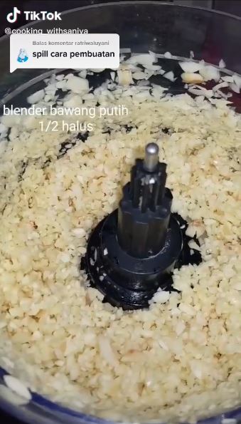 Trik bikin minyak bawang putih antipahit, wangi dan praktis