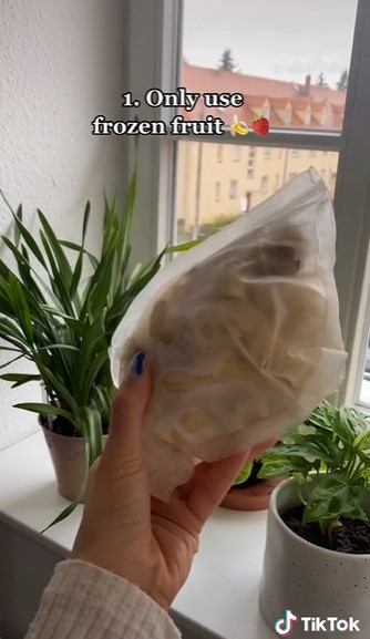 5 Cara praktis bikin smoothies yang kental, mudah ditiru