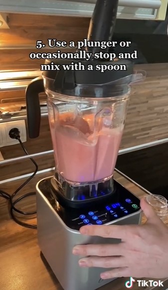 5 Cara praktis bikin smoothies yang kental, mudah ditiru