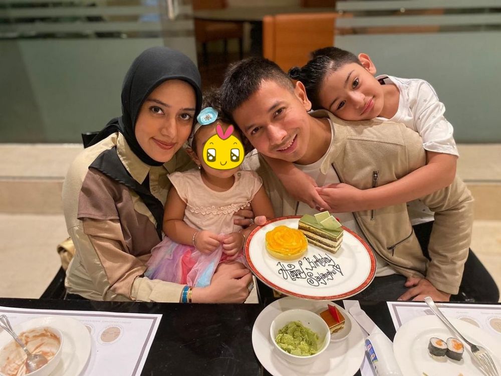 10 Kue ultah Sonny Septian dari tahun ke tahun, desainnya kece semua