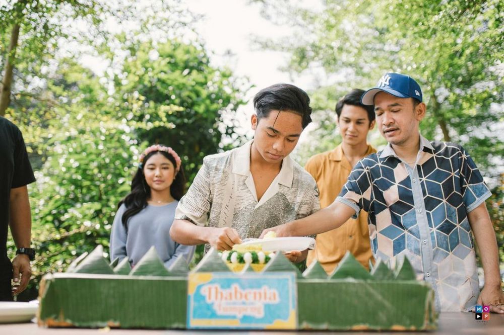 kisah seleb ganti nama anak © berbagai sumber kisah seleb ganti nama anak © berbagai sumber