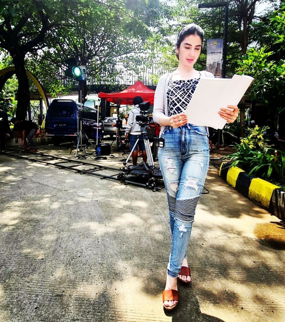 jelita callebaut putri aktris 70-an © instagram jelita callebaut putri aktris 70-an © instagram