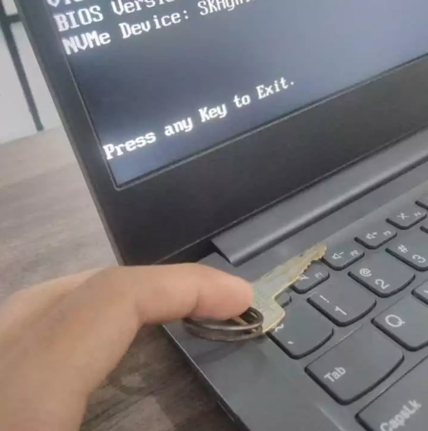 benda dipakai nggak semestinya © berbagai sumber