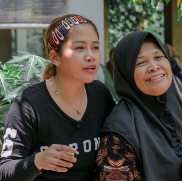 transformasi vlogger Farida Nurhan © berbagai sumber