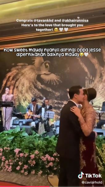 Momen Maudy Ayunda nyanyi © 2022 TikTok Momen Maudy Ayunda nyanyi © 2022 TikTok