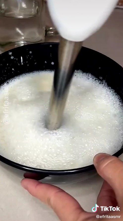 9 Cara membuat nasi sisa jadi es krim Magnum, unik tapi enak