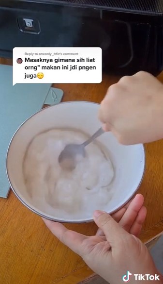 Hanya pakai tepung tapioka, ini cara simpel bikin papeda ala rumahan