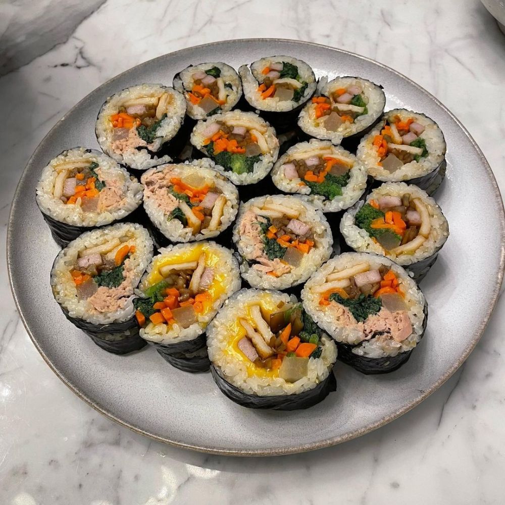 11 Kreasi masakan ala Son Ye-jin, bukti jago masak