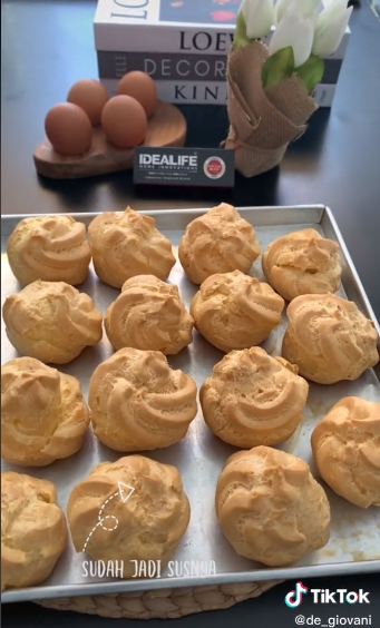 Trik memanggang kue sus agar tidak gosong dan kempes