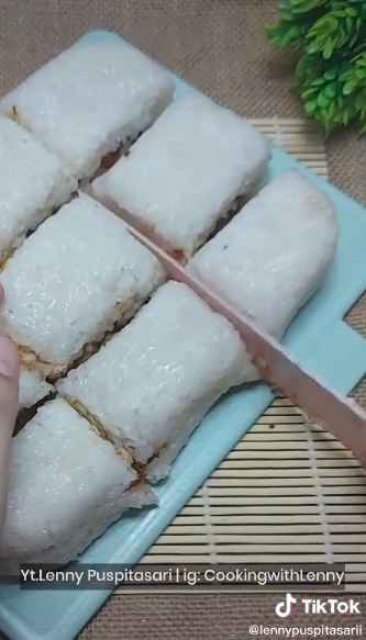 5 Cara mudah bikin lemper pakai rice cooker, enak dan gampang ditiru