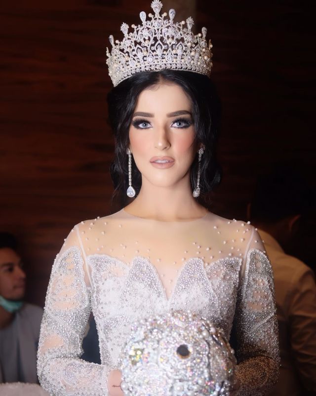 seleb dirias bennu sorumba saat menikah © instagram