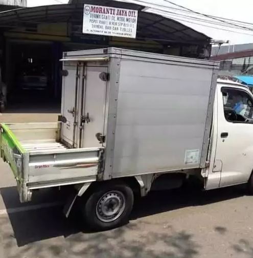 Penampakan mobil dengan desain unik Berbagai sumber