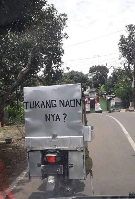 penjual salah bawa gerobak lucu © berbagai sumber penjual salah bawa gerobak lucu © berbagai sumber