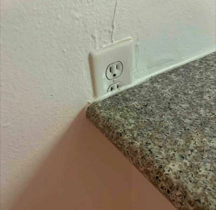 Penampakan absurd desain interior Berbagai sumber Penampakan absurd desain interior Berbagai sumber