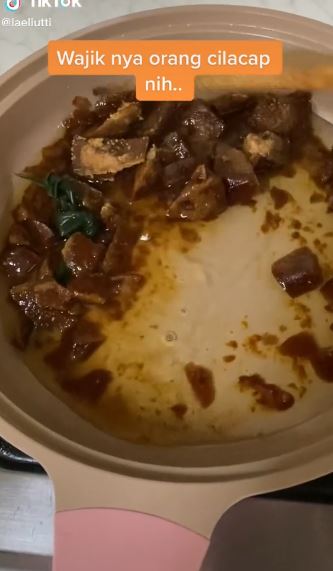 5 Trik bikin wajik gula merah agar pulen, legit dan antilengket