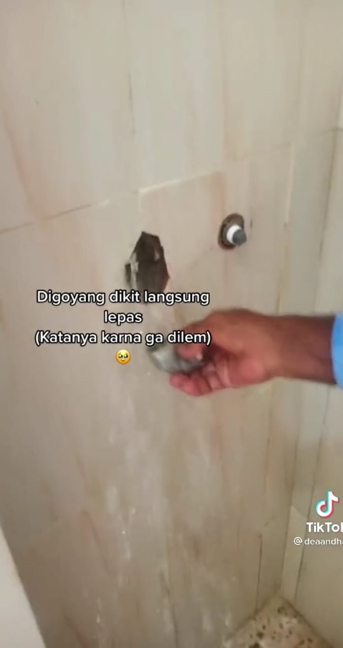 potret keanehan rumah mewah © TikTok