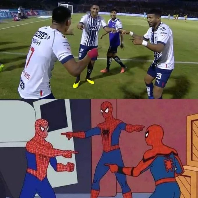 momen pas pertandingan bola © berbagai sumber