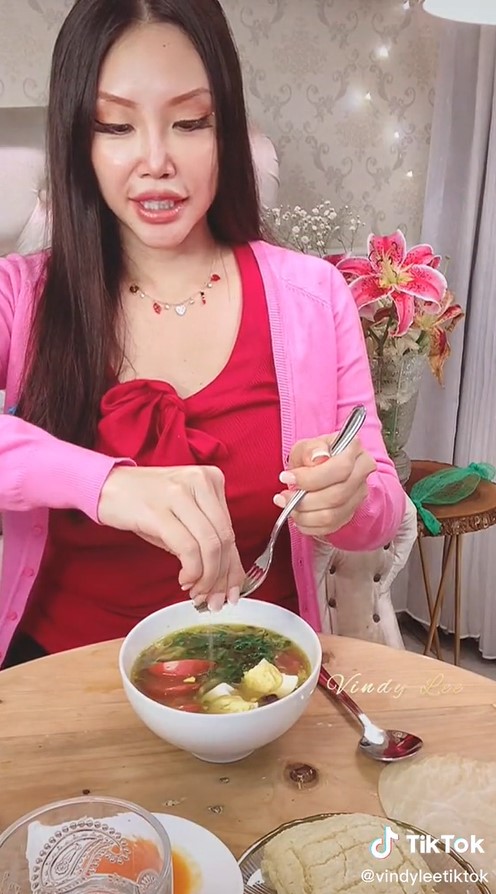 Trik memeras jeruk nipis berkulit tebal dan keras, hasilnya maksimal