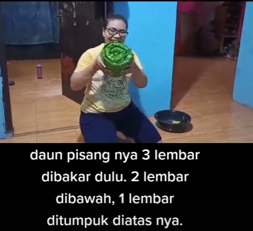 Bekal piknik nasi timbel daun pisang 'raksasa', uniknya jadi sorotan