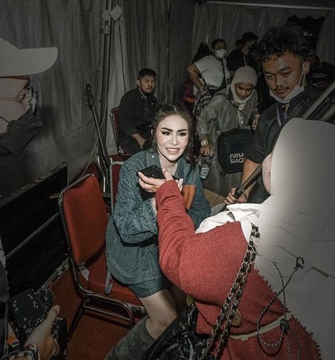 9 potret Momo Geisha ini nyentrik abis Instagram/@therealmomogeisha