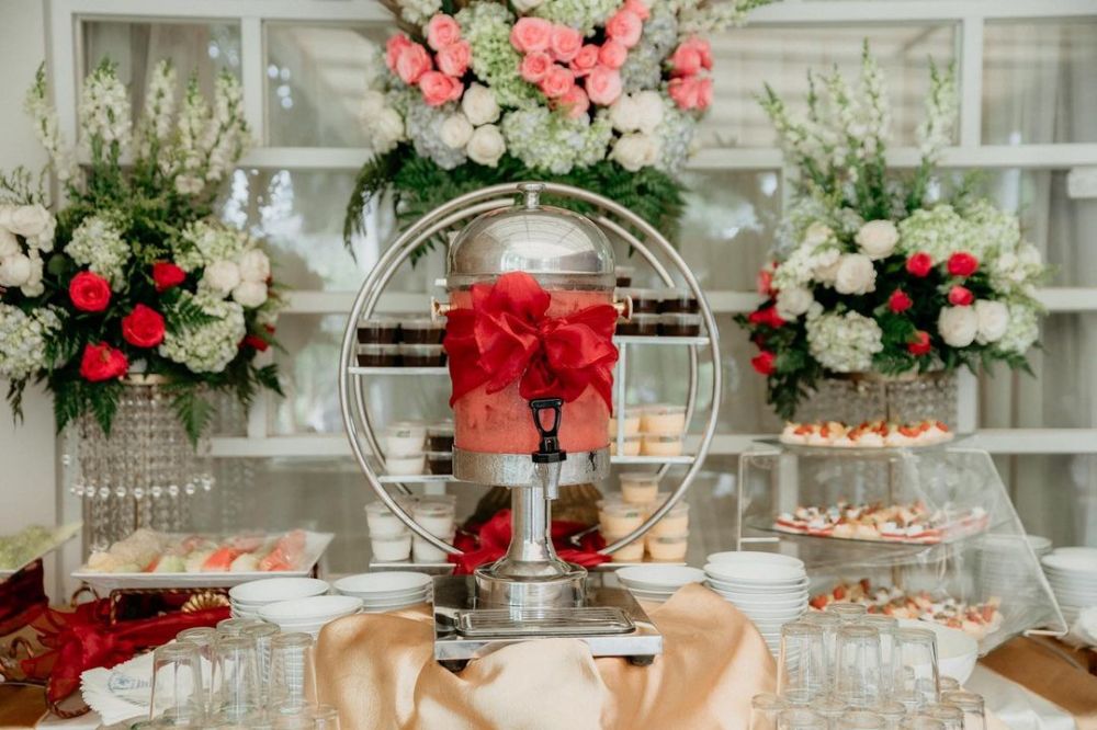 10 Hidangan pengajian dan gender reveal Yasmine Ow istri Aditya Zoni