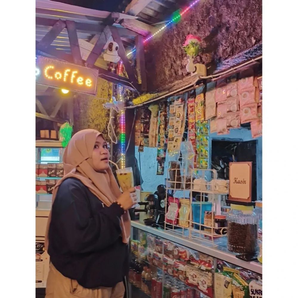 fakta Intan penyanyi 