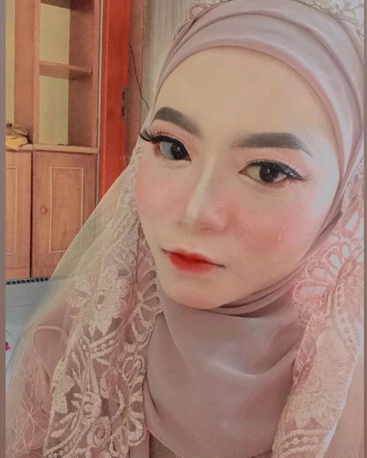 istri surya manurung © Instagram istri surya manurung © Instagram