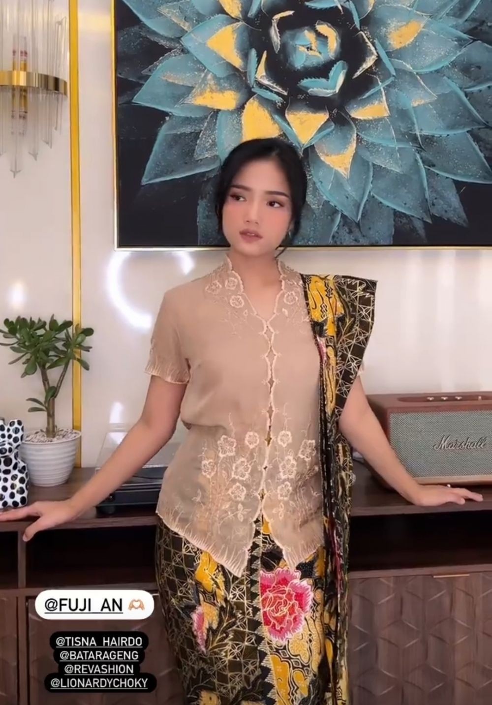 pesona fuji di tedak siten ameena © instagram