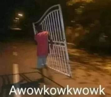 benda kalau di foto pas malam ngagetin © berbagai sumber