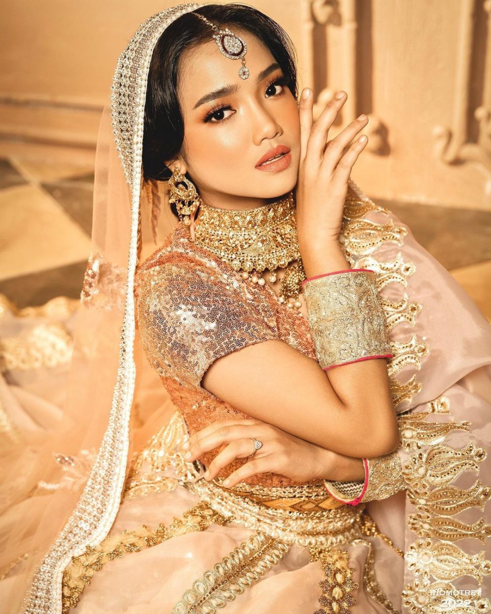 pemotretan 9 seleb pakai kain sari © 2022 Instagram 