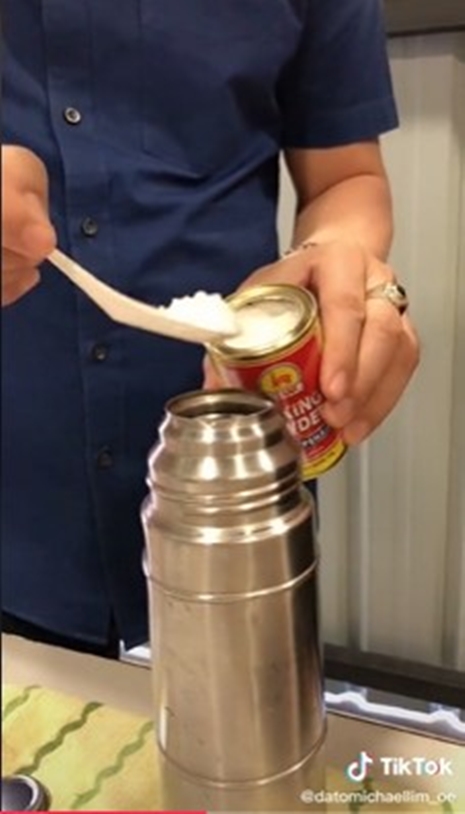 5 Cara hilangkan bau tidak sedap di botol minuman, pakai kulit telur