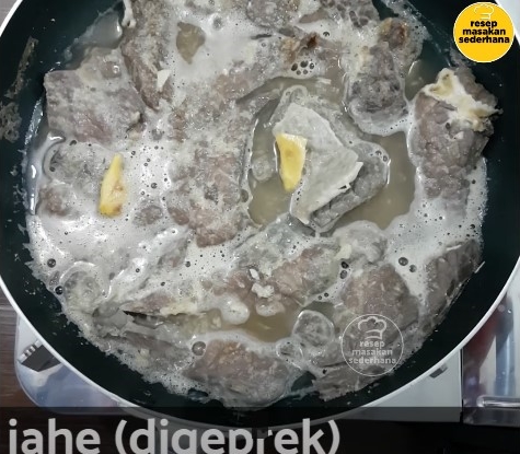 5 Cara bikin paru goreng ala rumah makan Padang, kering dan empuk