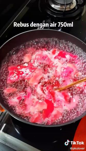 Tak banyak yang tahu, ini 5 cara bikin minuman dari kulit buah naga