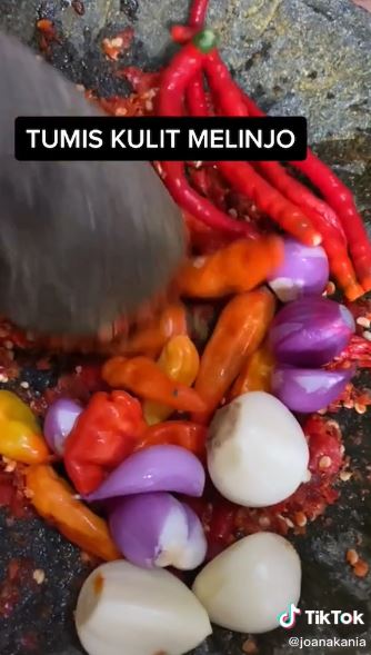 5 Cara bikin tumis kulit melinjo agar tidak pahit, mudah ditiru