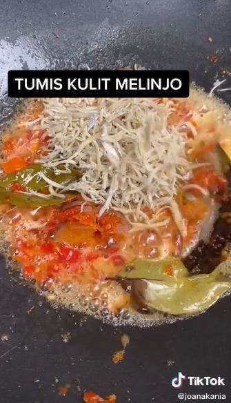 5 Cara bikin tumis kulit melinjo agar tidak pahit, mudah ditiru