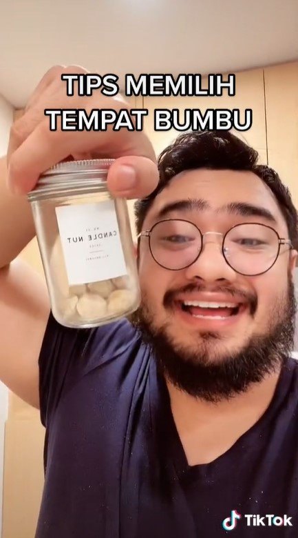 Trik memilih tempat bumbu dapur agar lebih mudah digunakan dan rapi