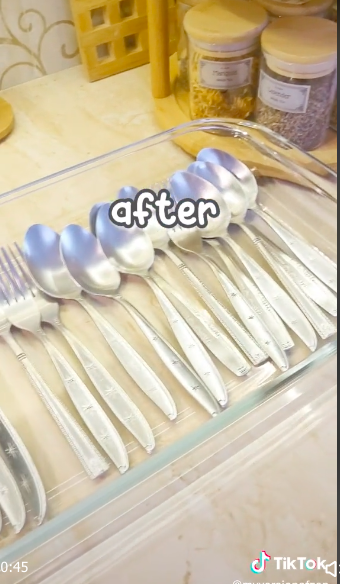Trik jitu membersihkan sendok dan garpu, mengkilap seperti baru