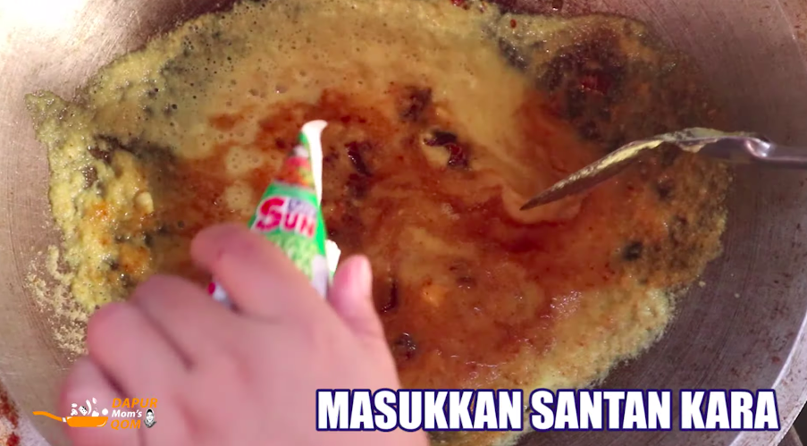 5 Trik bikin abon ayam ala rumahan yang kering, gurih dan tanpa minyak