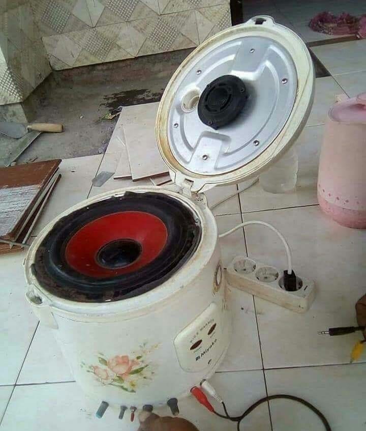 desain alat elektronik kocak © berbagai sumber