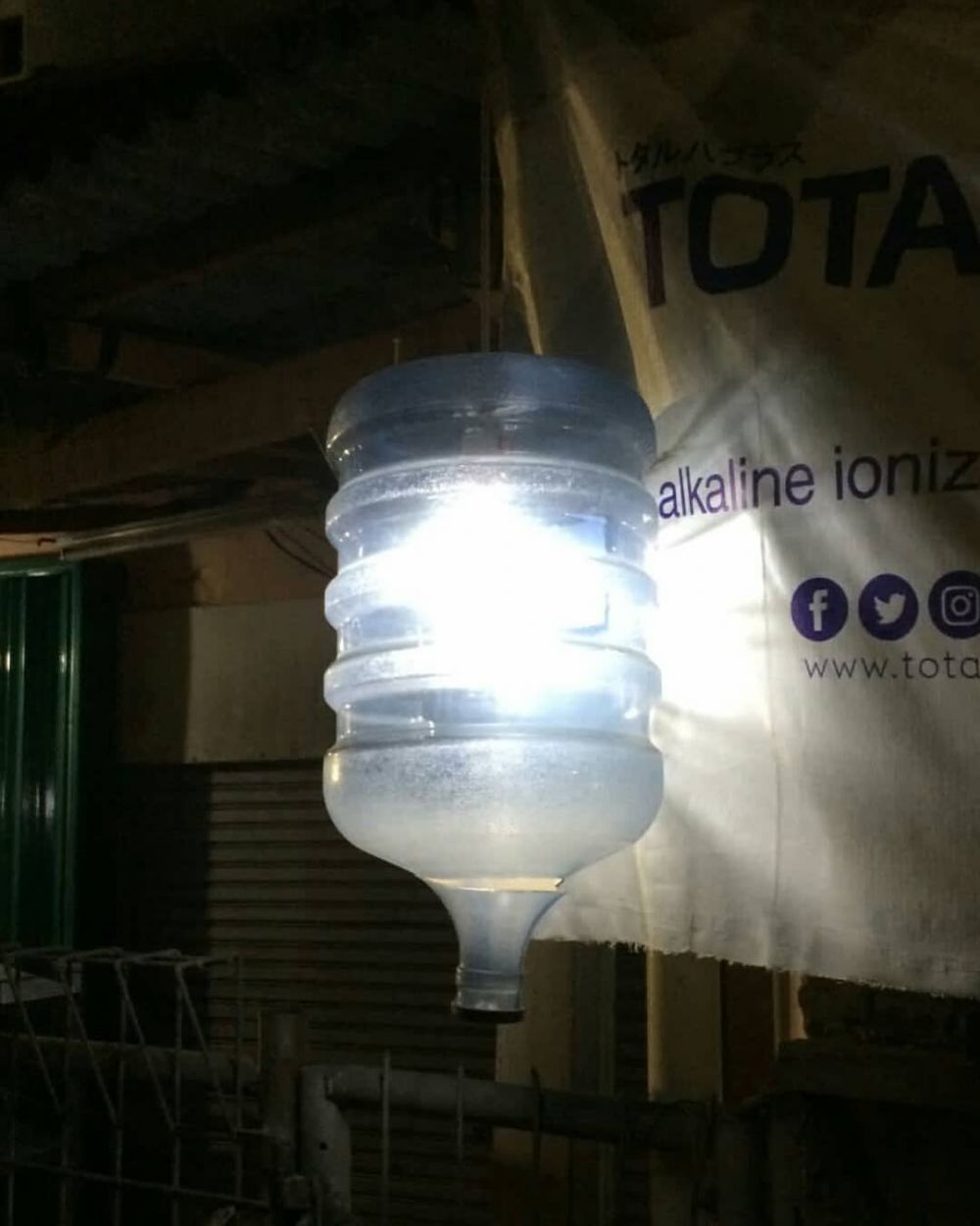 desain alat elektronik kocak © berbagai sumber